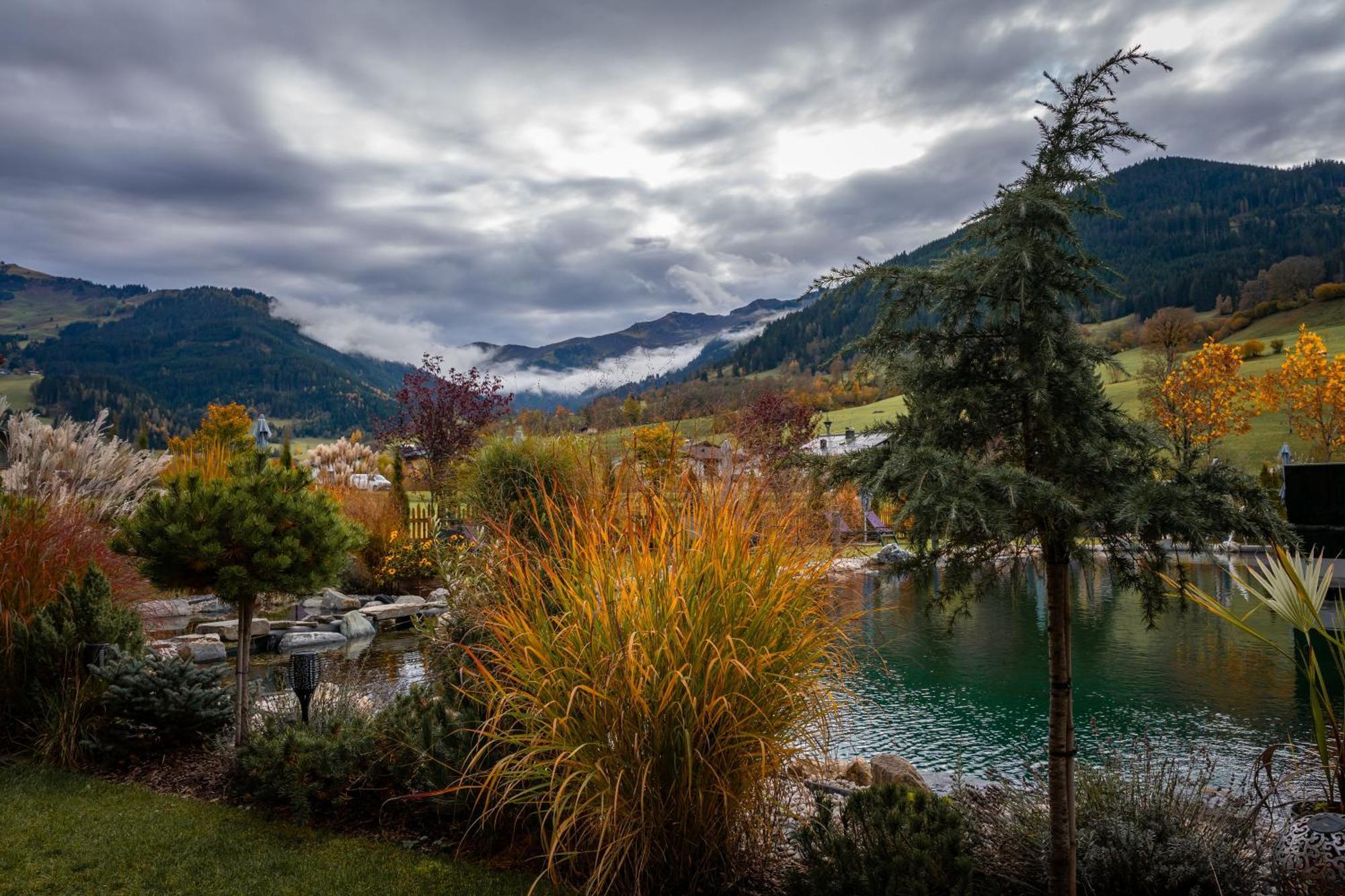 Wellness Und Brunch Hotel Morgenzeit Beheizter Naturpool Mit Sandstrand Genuss Fruehstueck Bis 13 Uhr Hochkoenig Sommercard Maria Alm am Steinernen Meer Exteriör bild